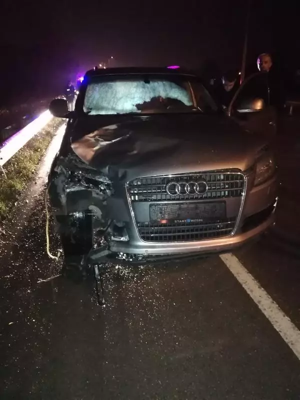 Otomobilin arkadan çarptığı motosiklet sürücüsü feci şekilde can verdi