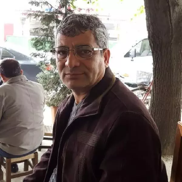 Otomobilin arkadan çarptığı motosiklet sürücüsü feci şekilde can verdi