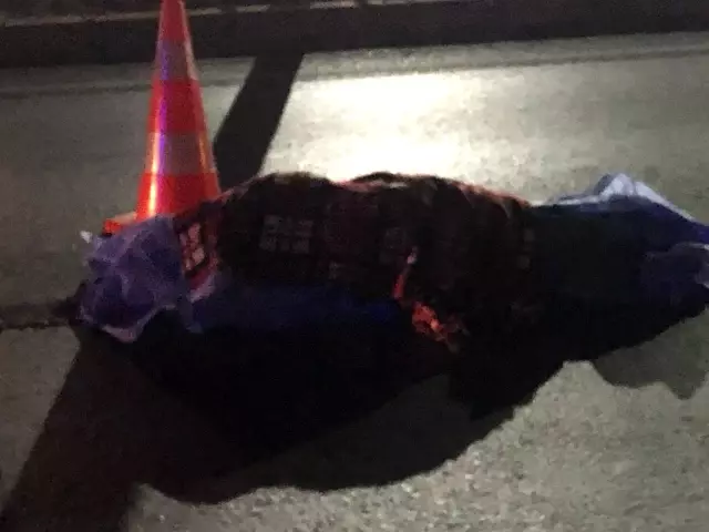 Son dakika haberi | Otomobilin yayaya çarpıp havaya savurduğu anlar kamerada: 1 ölü