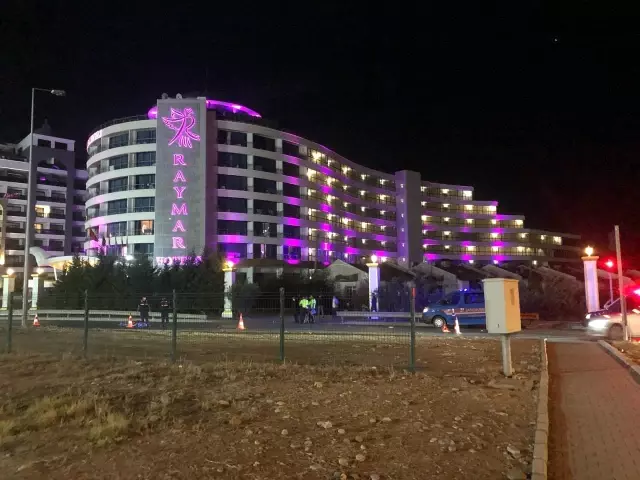 Son dakika haberi | Otomobilin yayaya çarpıp havaya savurduğu anlar kamerada: 1 ölü