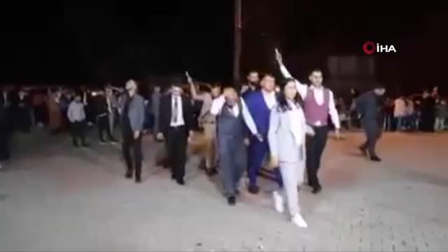 silahlarla taki takmislardi cezadan kacamadil 4 14472423 o