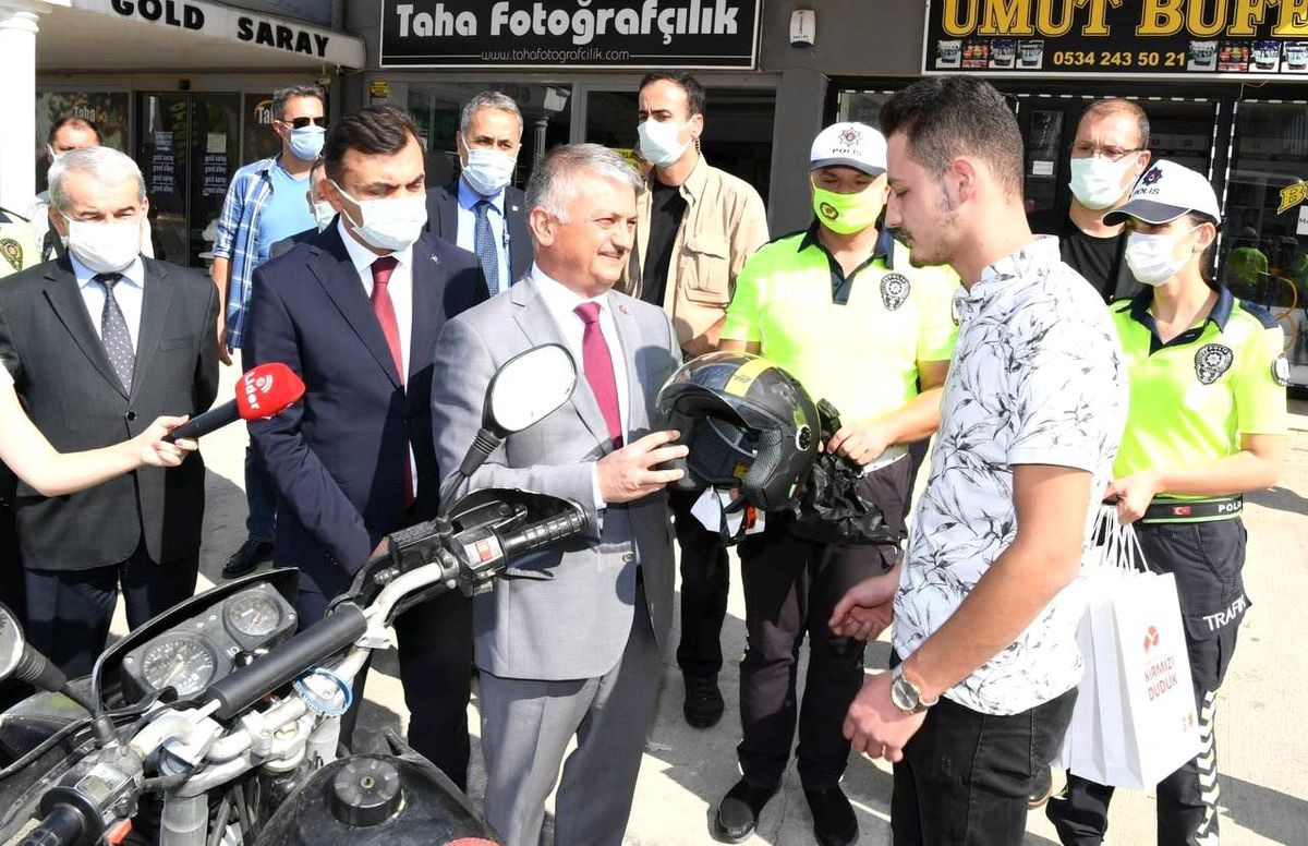 Hayatıma Kastım Yok Kaskım Var