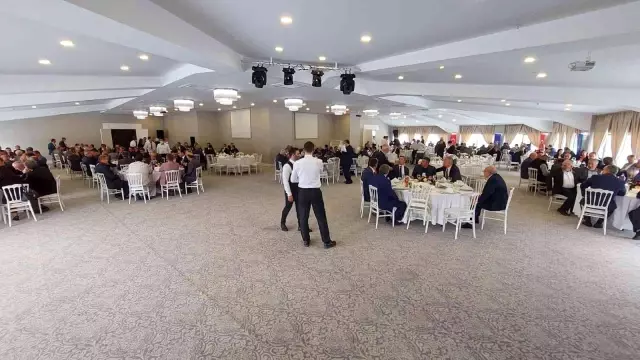 Validen Muhtarlara: Devletin halkla en sıcak temas noktası, devletin güler yüzü sizlersiniz