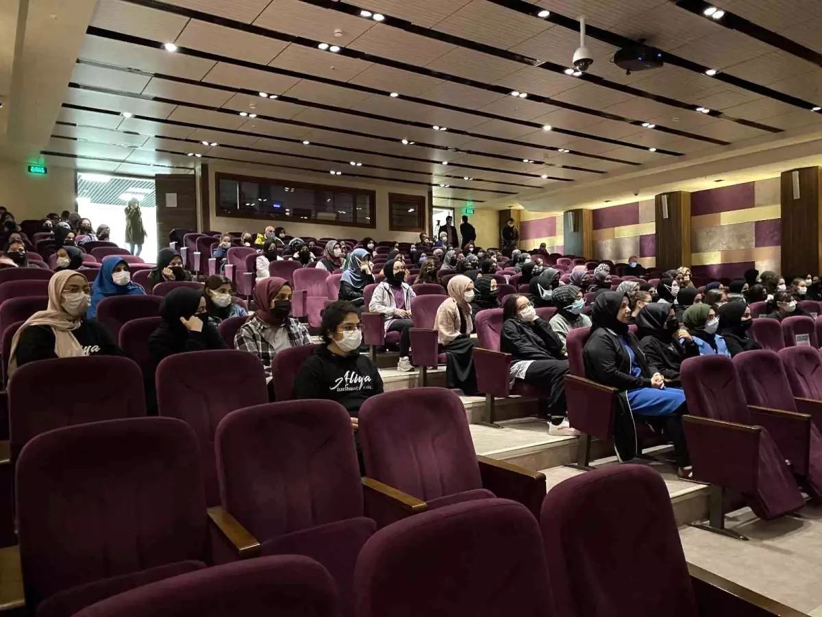 Aliya İzzetbegoviç ölümünün 18. yılında Bayrampaşa'da anıldı