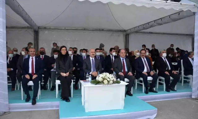 Bakan Karaismailoğlu: Yatırımlarımızı ülke sathına yayıyoruz