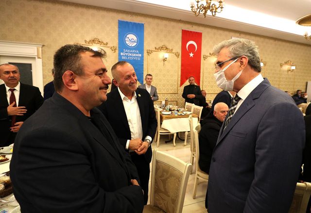 baskan ekrem yuce muhtarlarla bir araya geldi 2 14474269 o