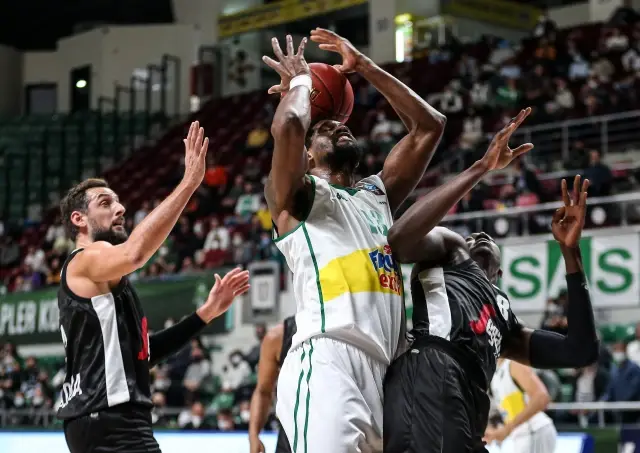 Frutti Extra Bursaspor - Virtus Segafredo Bologna: 83-101