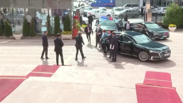 CHP Genel Lideri Kılıçdaroğlu, YETERLİ Parti Genel Lideri Akşener'i kabul etti