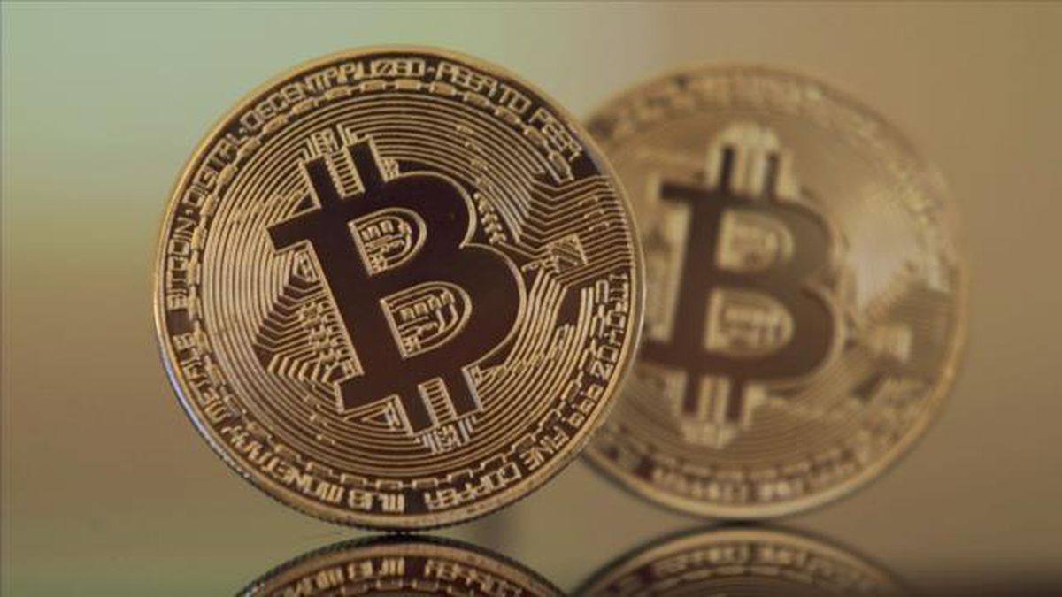 Bitcoin (BTC) ne kadar, kaç dolar? Bitcoin yorum ve grafik! 1 Bitcoin kaç dolar, kaç TL? Bitcoin nedir, yükselir mi düşer mi? | 20 Ekim 2021