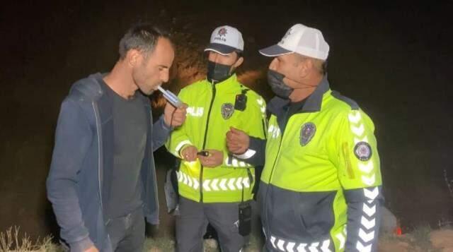 Polisin sabır testi! Kendi alkol testini kendi yaptı 'Ölmediğime pişmanım' diye isyan etti