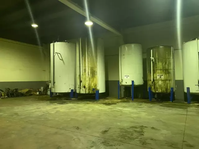 İzmir'de 109 bin 500 litre karışımlı akaryakıt ele geçirildi