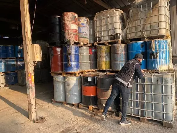 İzmir'de 109 bin 500 litre karışımlı akaryakıt ele geçirildi