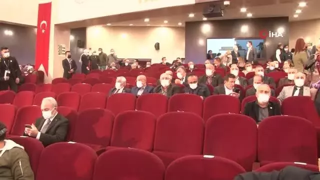 Mamak Belediye Başkanı Köse, iki buçuk yılda hayata geçirilen projelerin sunumunu yaptı