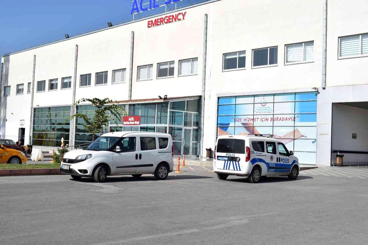 Son dakika! Alacak verecek meselesi kanlı bitti: 1 yaralı