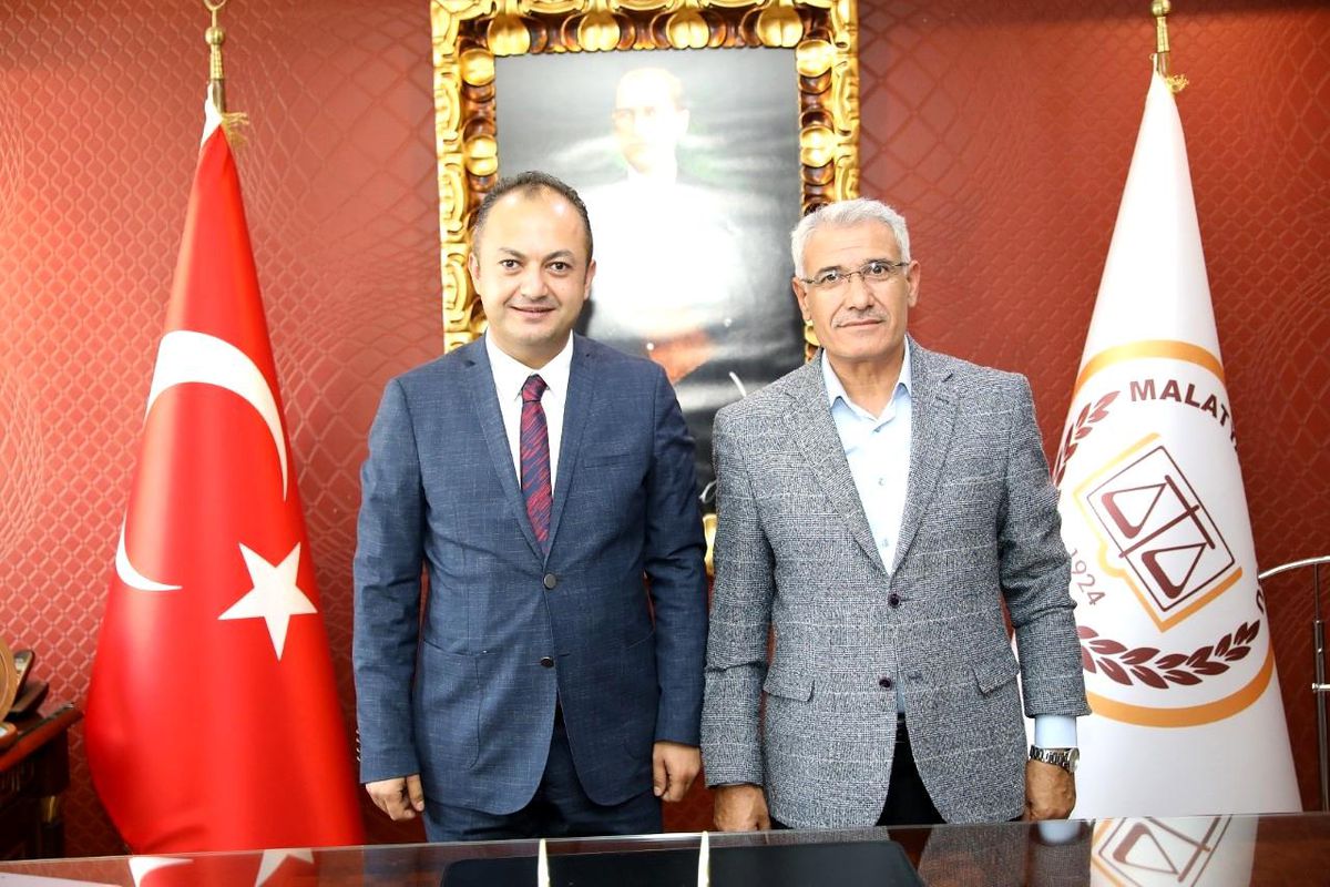 Başkan Güder'den Baro Başkanı Demez'e 'hayırlı olsun' ziyareti