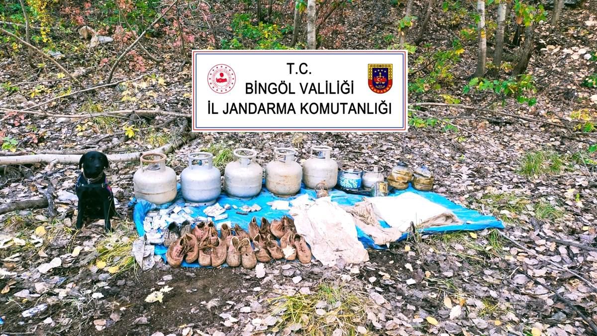 Son dakika haberleri | Bingöl'de terör örgütüne ait 2 sığınak imha edildi