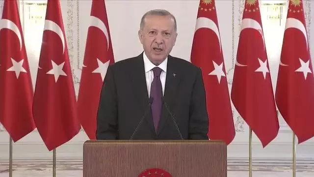 Cumhurbaşkanı Erdoğan: "Su kaynaklarımızı tükenme hududuna ulaşmadan korumak, verimli kullanmak ve yanlışsız yönetmek artık tercih olmaktan çıkıp...