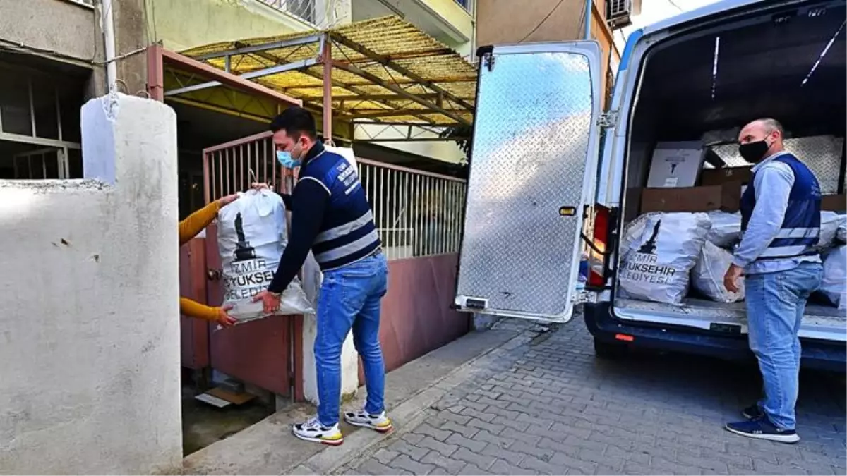 Dayanışma aracı kara kışa karşı yola çıktı