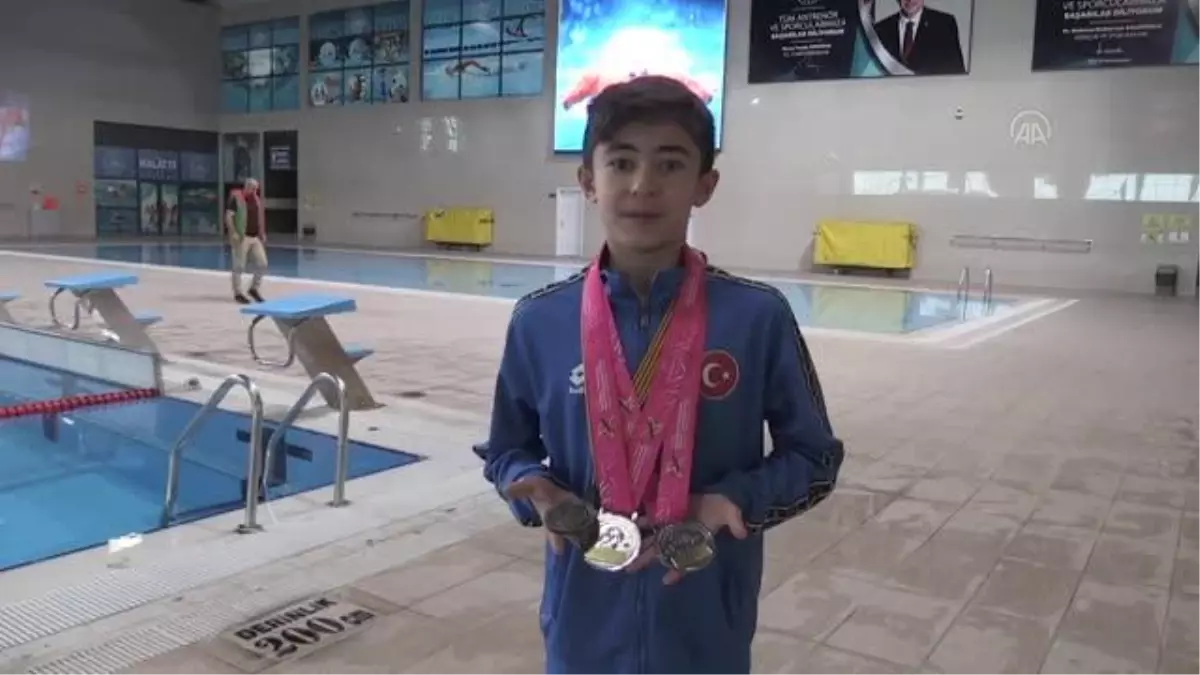 Dünya ve Avrupa ikincisi pentatlet Egemen Özden, altın madalyayı hedefliyor