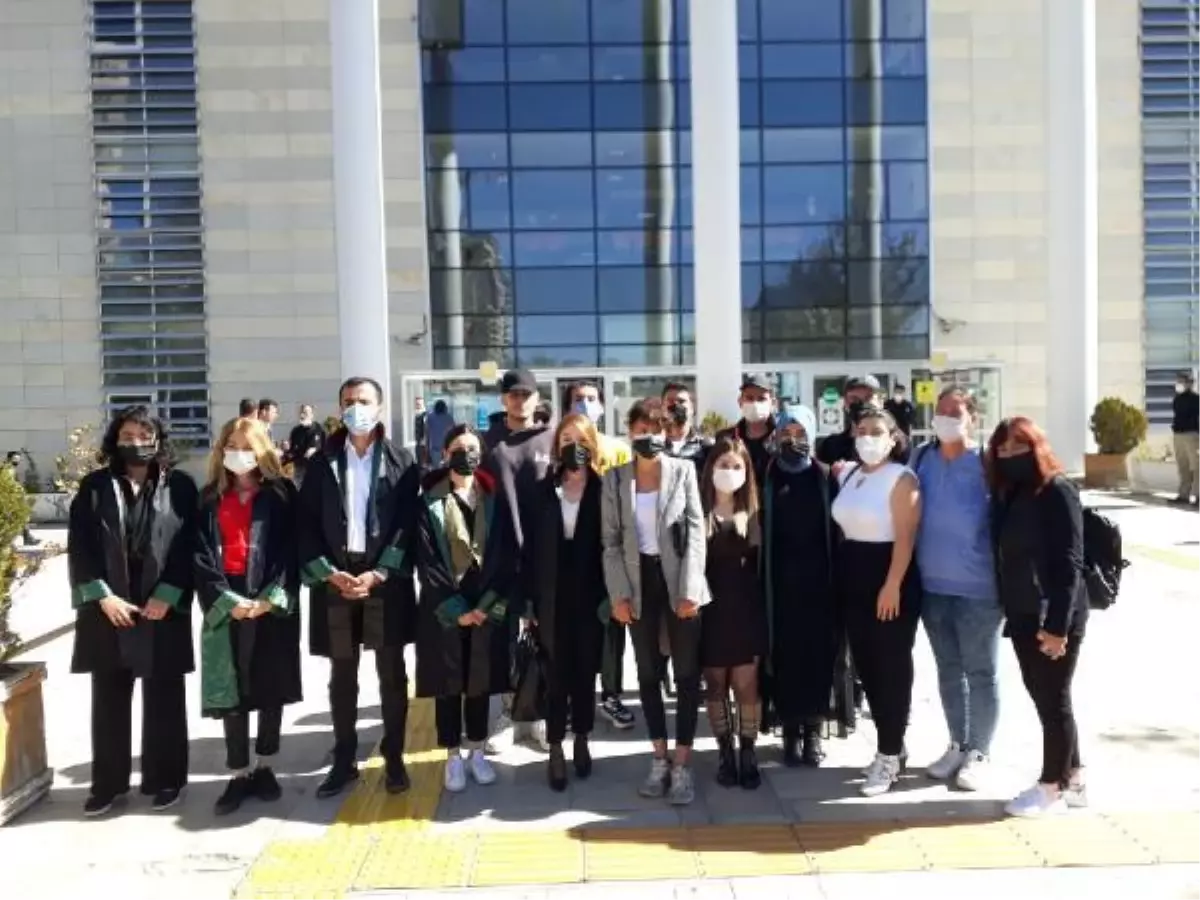 Hayvanlara kötü muamele ettikleri iddia edilen 5 belediye çalışanı hakim karşısında