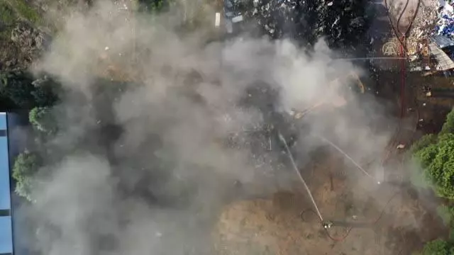 Son dakika haberi... Hurda deposunda çıkan yangın söndürüldü