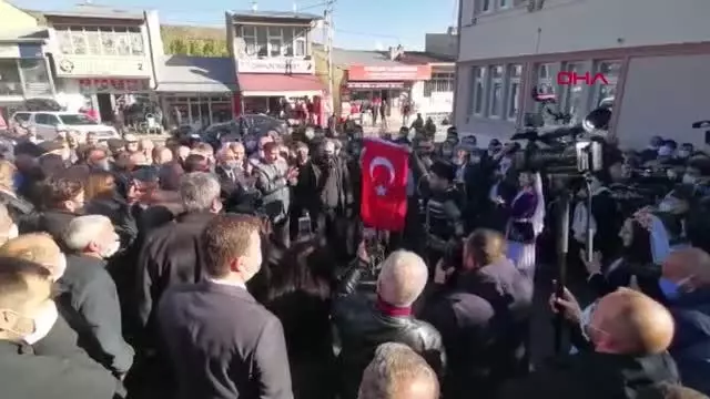 KILIÇDAROĞLU: BÜTÜN NAMUSLU BÜROKRATLARA SESLENİYORUM; VATANDAŞI PERİŞAN EDECEK KARARLAR ALMAYIN