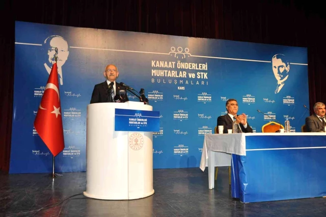 Kılıçdaroğlu Kars'ta STK'lara seslendi: "Kars'ta milletvekilimiz yok. Bunun kabahati Karslılarda değil. CHP'nin Genel Lideri olarak söylüyorum...