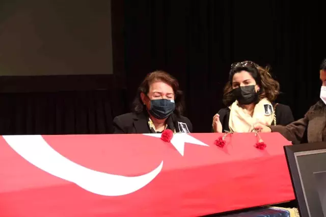 Prof. Dr. Orhan Oğuz kurucusu olduğu Anadolu Üniversitesi'nde son yolculuğuna uğurlandı