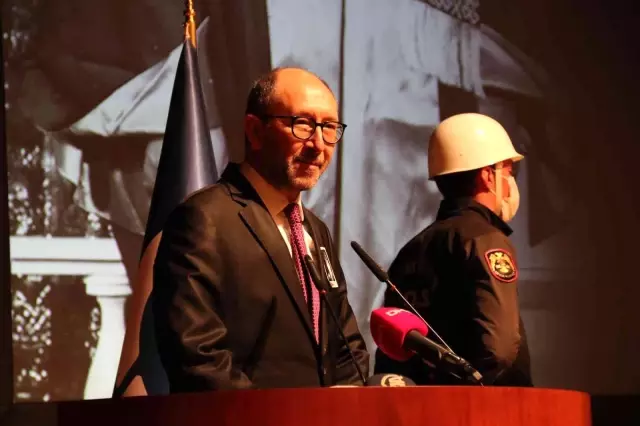 Prof. Dr. Orhan Oğuz kurucusu olduğu Anadolu Üniversitesi'nde son yolculuğuna uğurlandı