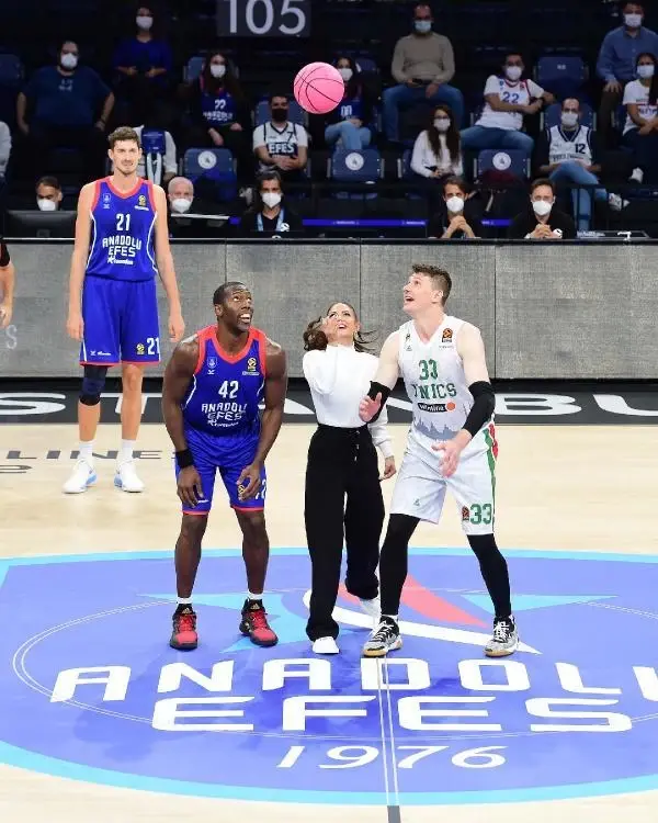UNICS Kazan: 71 - 68