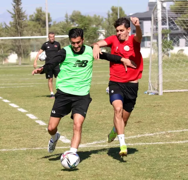 Antalyaspor'da Nuri Şahin, ikinci maçında galibiyet hedefliyor