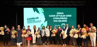 Zeydan Karalar: Başkan Seçer, Mersin'in Dört Bir Yanından Gelen Çiftçi Kadınlarla Buluştu Zeydan Karalar: Başkan Seçer, Mersin'in Dört Bir Yanından Gelen Çiftçi Kadınlarla Buluştu