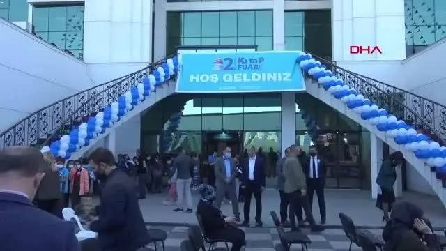 ÇAYIROVA 2. KİTAP FUARI AÇILDI