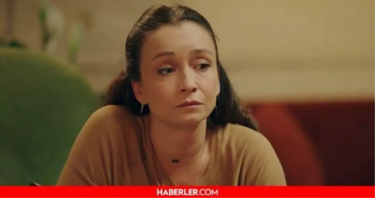 Kırmızı Oda Asuman kim? Kırmızı Oda Süveyda annesi Başak Daşman kimdir, kaç yaşında?