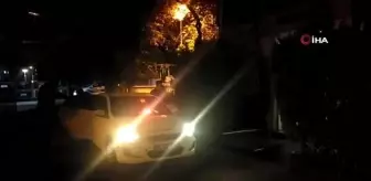 Trafik Denetleme: Kadıköy'de 2 kişinin stad çevresinde değnekçilik yaptığı anlar kamerada Trafik Denetleme: Kadıköy'de 2 kişinin stad çevresinde değnekçilik yaptığı anlar kamerada