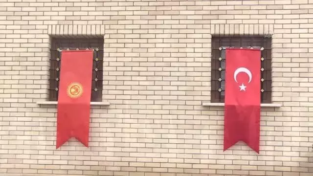 Kırgızistan'da İmam Serahsi Camisi ve Külliyesi dualarla ibadete açıldı