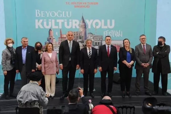 KÜLTÜR BAKANI ERSOY: AKM'NİN AÇILIŞINA ÖZEL OLARAK BESTELENEN 'SİNAN' OPERASI SANATSEVERLERLE BULUŞACAK