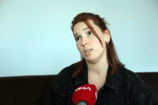 Son dakika... Ölümle tehdit eden kocası, otomobilinin camlarını kırdı