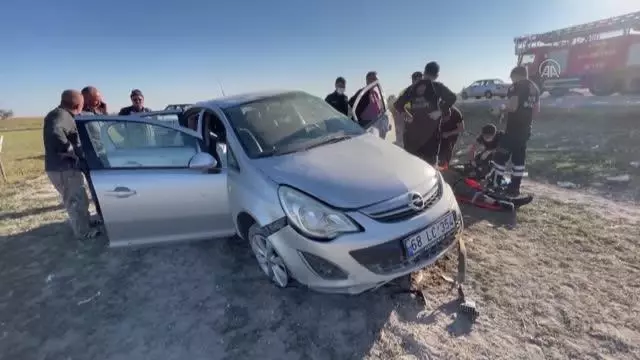 Otomobilin şarampole devrilmesi sonucu 2 kişi yaralandı