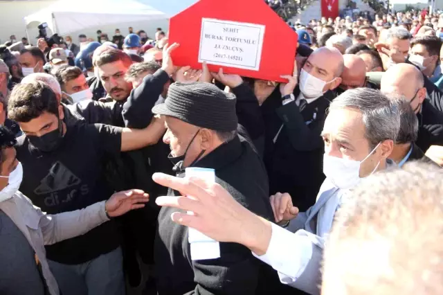 Son Dakika | Şehit jandarma uzman çavuşu binler uğurladı
