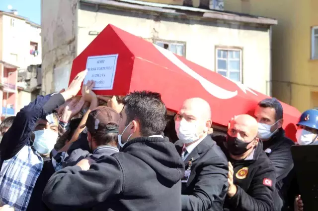 Son Dakika | Şehit jandarma uzman çavuşu binler uğurladı