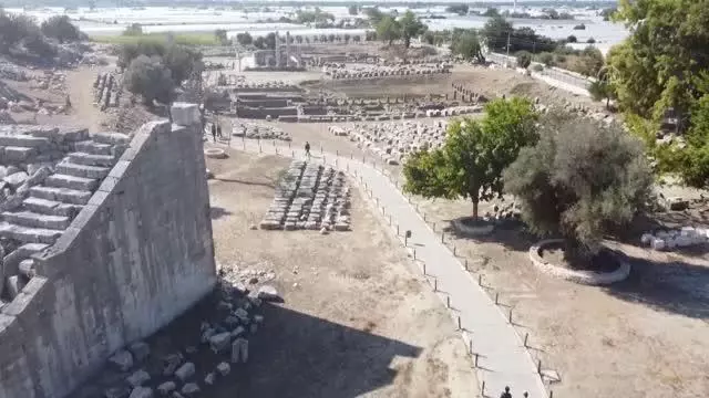 UNESCO Dünya Miras Listesi'ndeki Letoon ile Xanthos Antik Kenti fotoğraflandı
