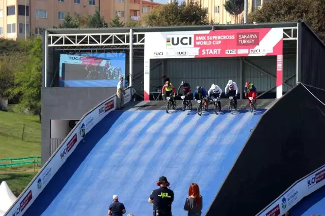 BMX Supercross Dünya Kupası'nın 5'inci tur yarışları sona erdi