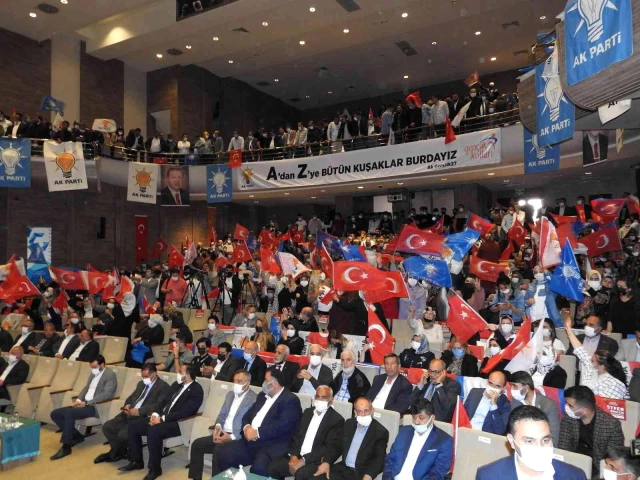 AK Parti Gaziantep Genişletilmiş Vilayet Müracaat Meclisi Toplantısı yapıldı