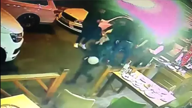 Son dakika: Beyoğlu'nda restorandaki silahlı saldırının yeni görüntüleri ortaya çıktı