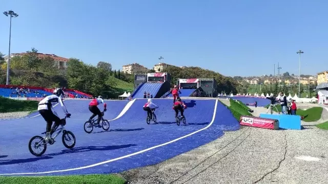 BMX Supercross Dünya Kupası'nın 5'inci tur yarışları sona erdi