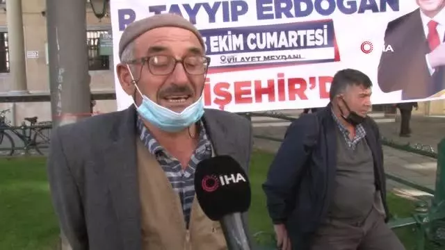 Erdoğan sevgileri kilometrece uzaktan yollara düşürdü