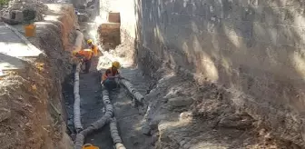 Restorasyon çalışması yapan işçilerin kazmasına Kanuni Sultan Süleyman'ın yaptırdığı şebeke takıldı