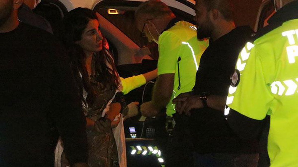 Zincirleme trafik kazasında gerginlik! Arabaları bırakıp birbirlerine beddua ettiler: Geber terbiyesiz