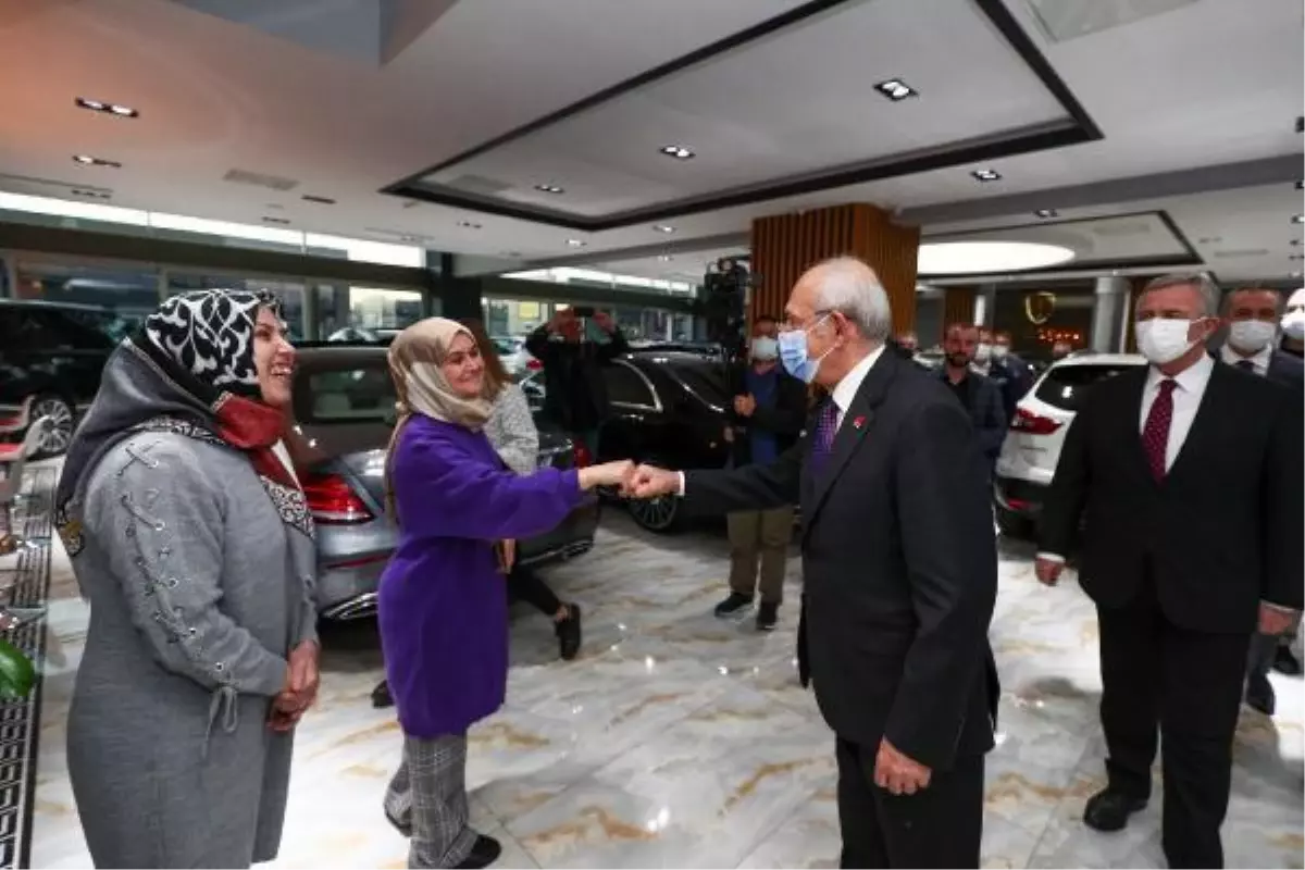 Kılıçdaroğlu'ndan, Ankara Otonomi Galericiler Sitesi'ne ziyaret